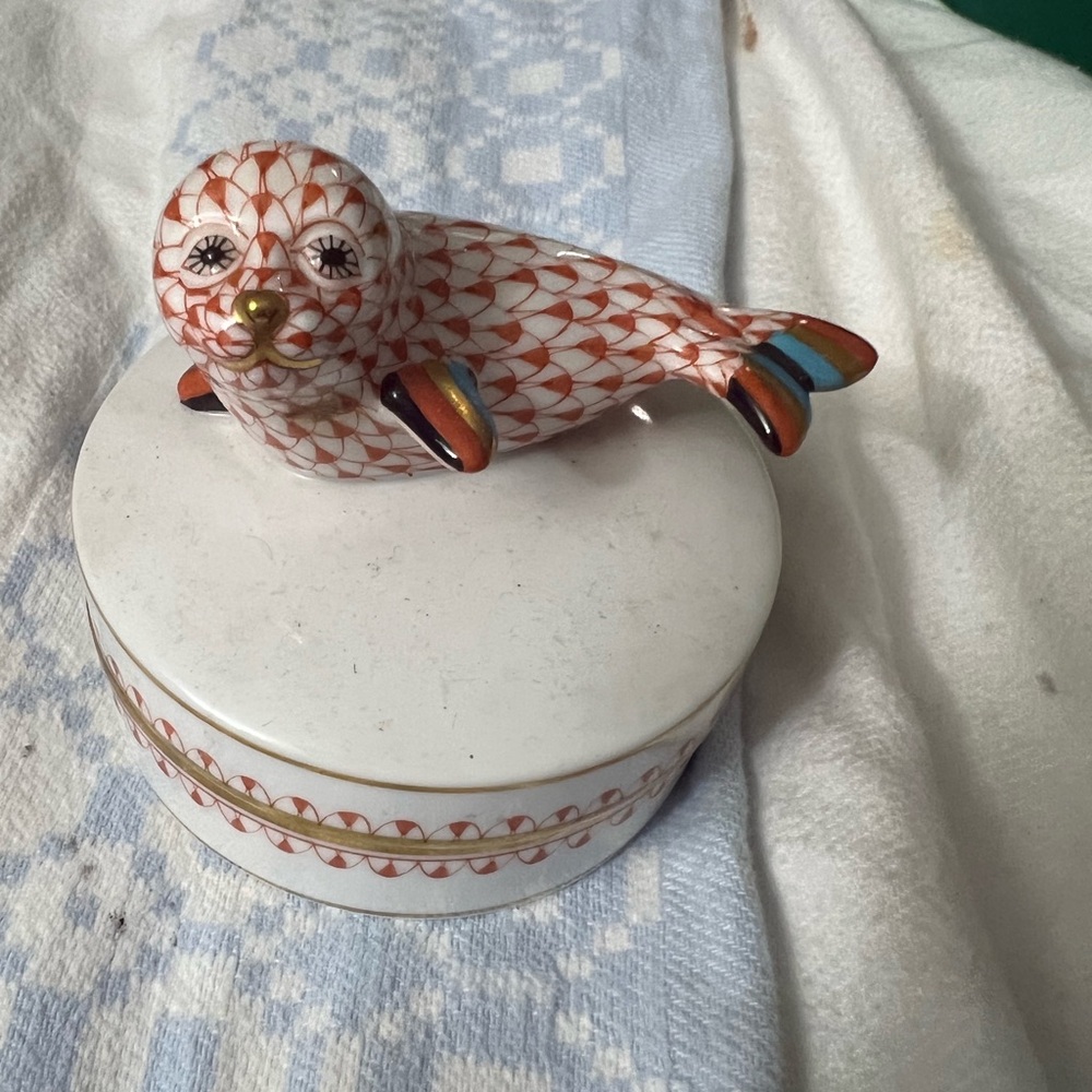 Herend Vibrant Red and Orange otter Figurine